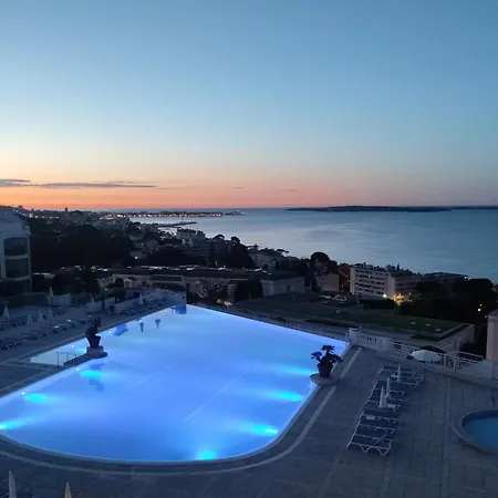 Riviera Vista - Panoramic Mediterranean View Apartment